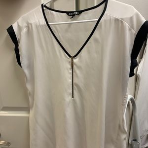 Silky V-Neck Zip Blouse